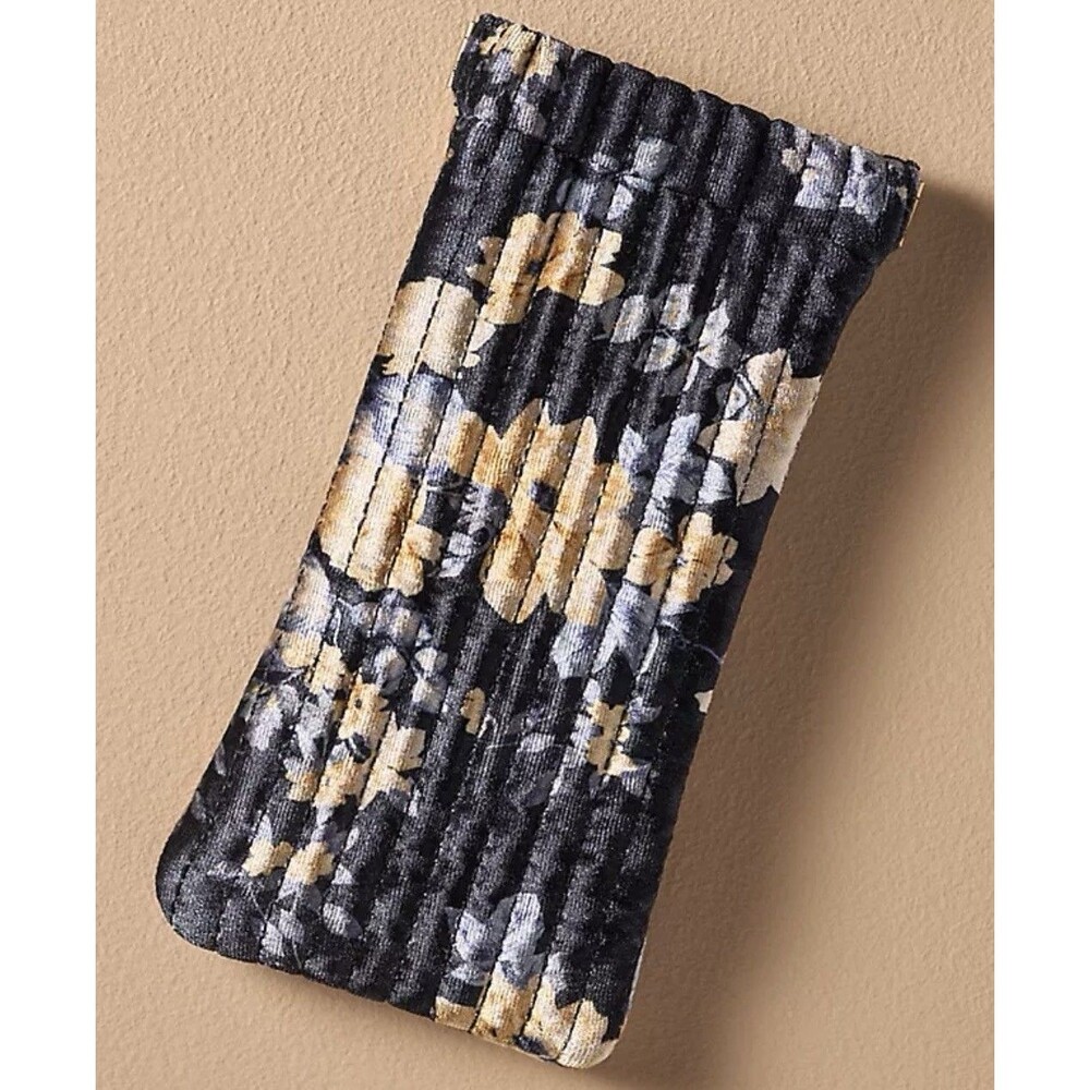 Anthropologie Quilted Velvet Sunglasses Case Pouch Black Floral‎ Boho